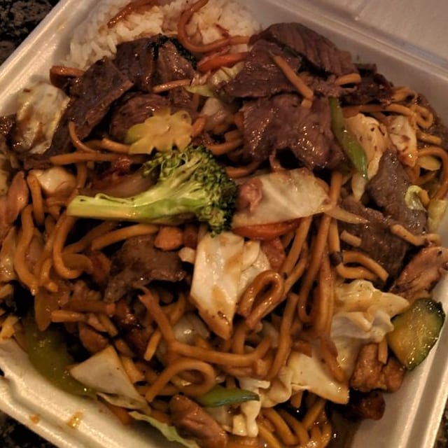 Yakisoba Chicken & Beef.